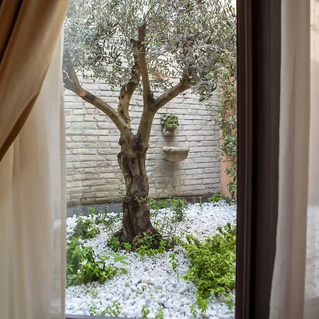 Rua Frati 48 In San Francesco 5*