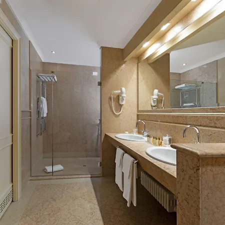 Hotel Rua Frati 48 In San Francesco Modena