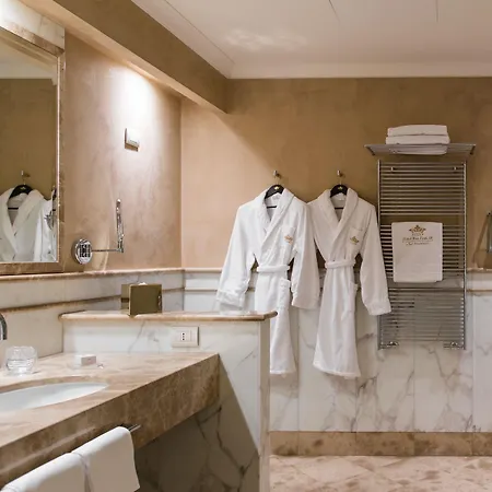 Rua Frati 48 In San Francesco 5*