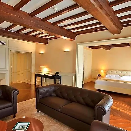 Rua Frati 48 In San Francesco 5*