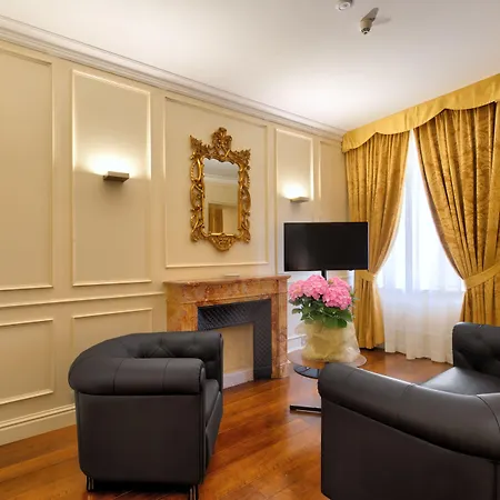 Отель Rua Frati 48 In San Francesco 5*