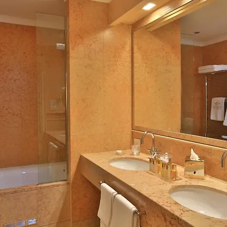 Rua Frati 48 In San Francesco Hotel 5*