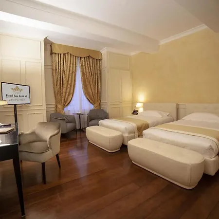 ホテル Rua Frati 48 In San Francesco モデナ