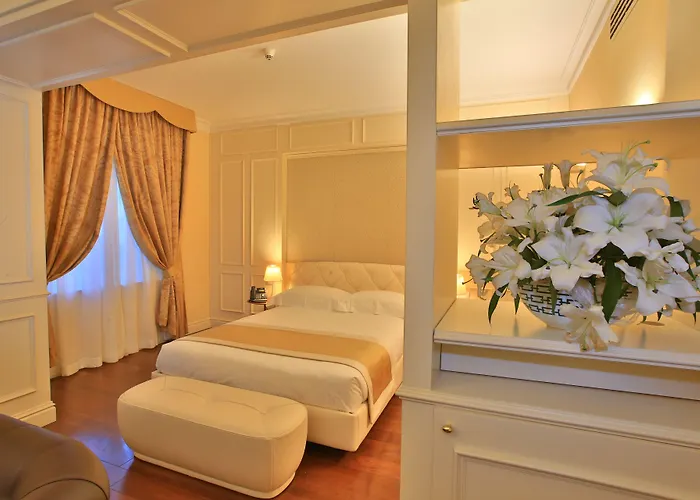 Hotel Rua Frati 48 In San Francesco 5*