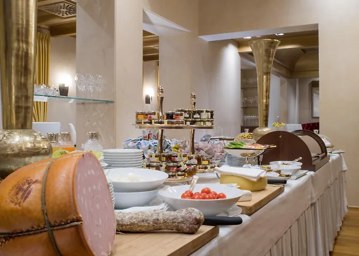 Rua Frati 48 In San Francesco Hotel Modena