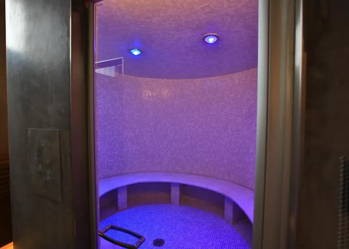 Hotel Rua Frati 48 In San Francesco 5*