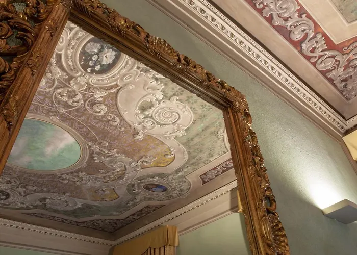 Rua Frati 48 In San Francesco 5*