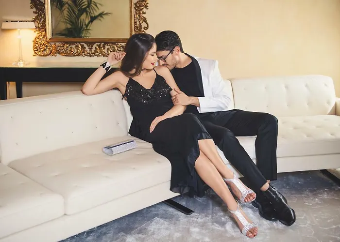 Rua Frati 48 In San Francesco Szálloda Modena