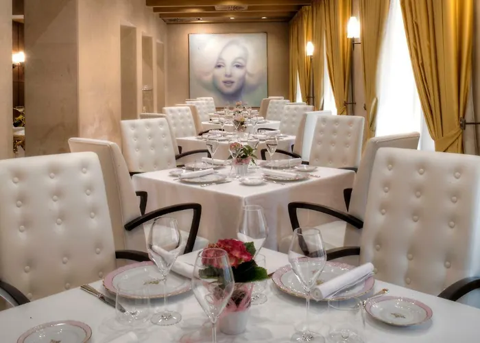 Hotel Rua Frati 48 In San Francesco Modena